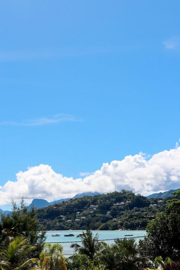 Blue Lagoon Guest house 3*